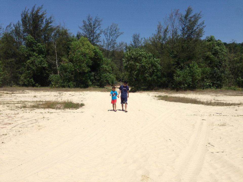 Belle and Dad Borneo